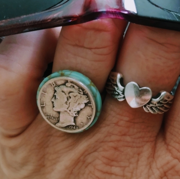 Sale! VINTAGE Handmade Turquoise Silver Mercury Dime Adjustable Ring - Picture 3 of 6